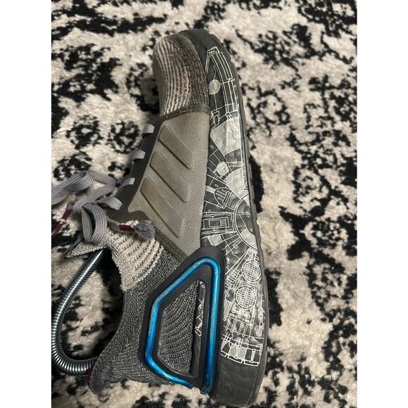 Adidas Star Wars x Ultra Boost 19 “Millenium Falcon\